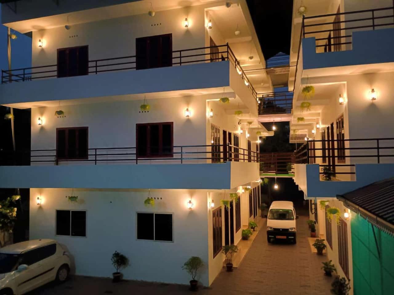 Chael Airport Residency,Nedumbassery Cochin Angamaly Esterno foto